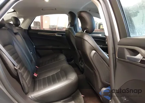 2014 Ford Fusion Se z USA, uszkodzony, nr VIN 3FA6P0HD4ER387582